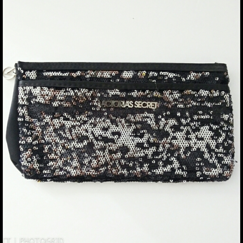 ❤Victoria's Secret Black/Silver Sequin Make Up Bag